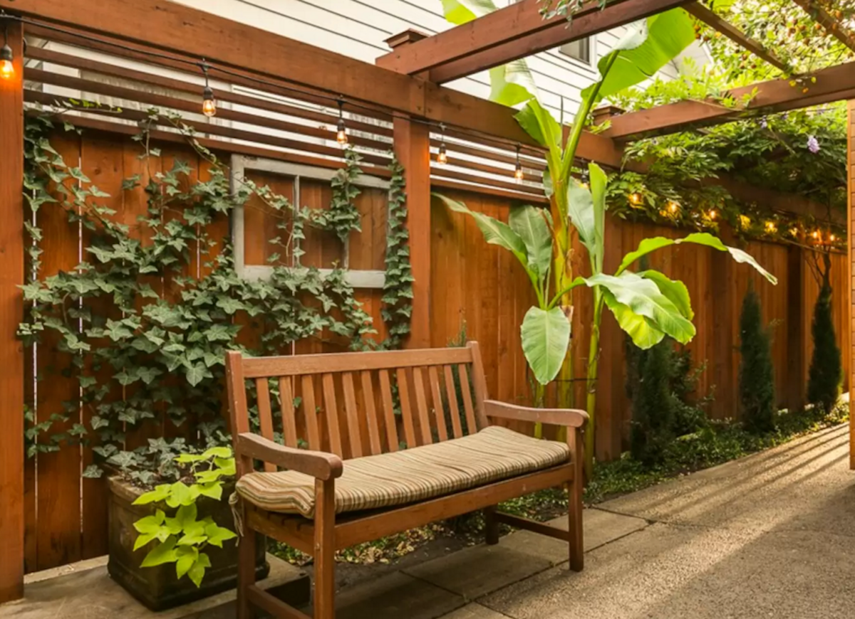 20 Tiny Backyards We Love