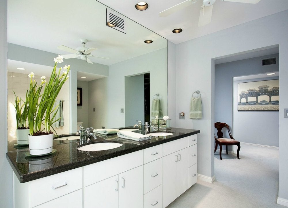 9 Ways to Make Your Old Bathroom New Again