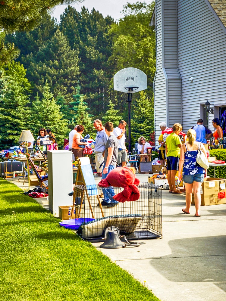 10 Tips for a Money-Making, Hassle-Free Yard Sale