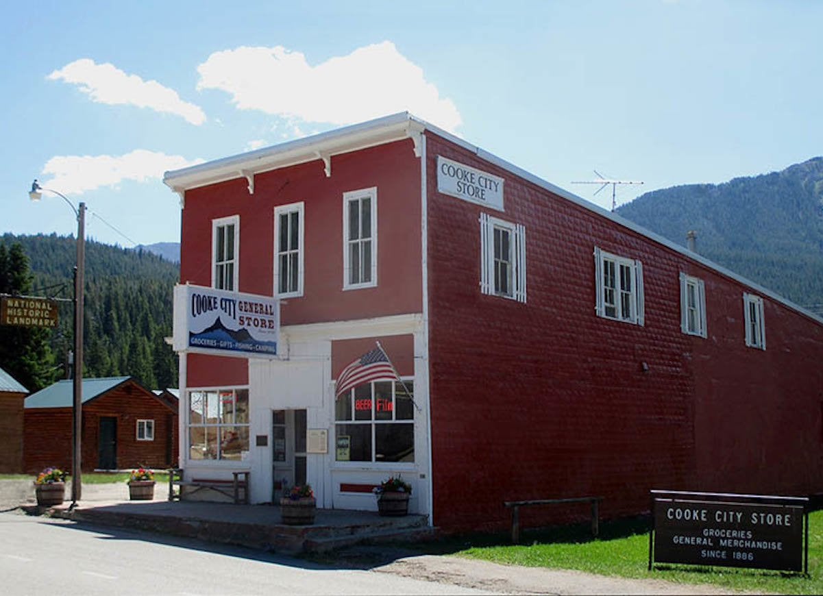 25 Charming General Stores Across the Country