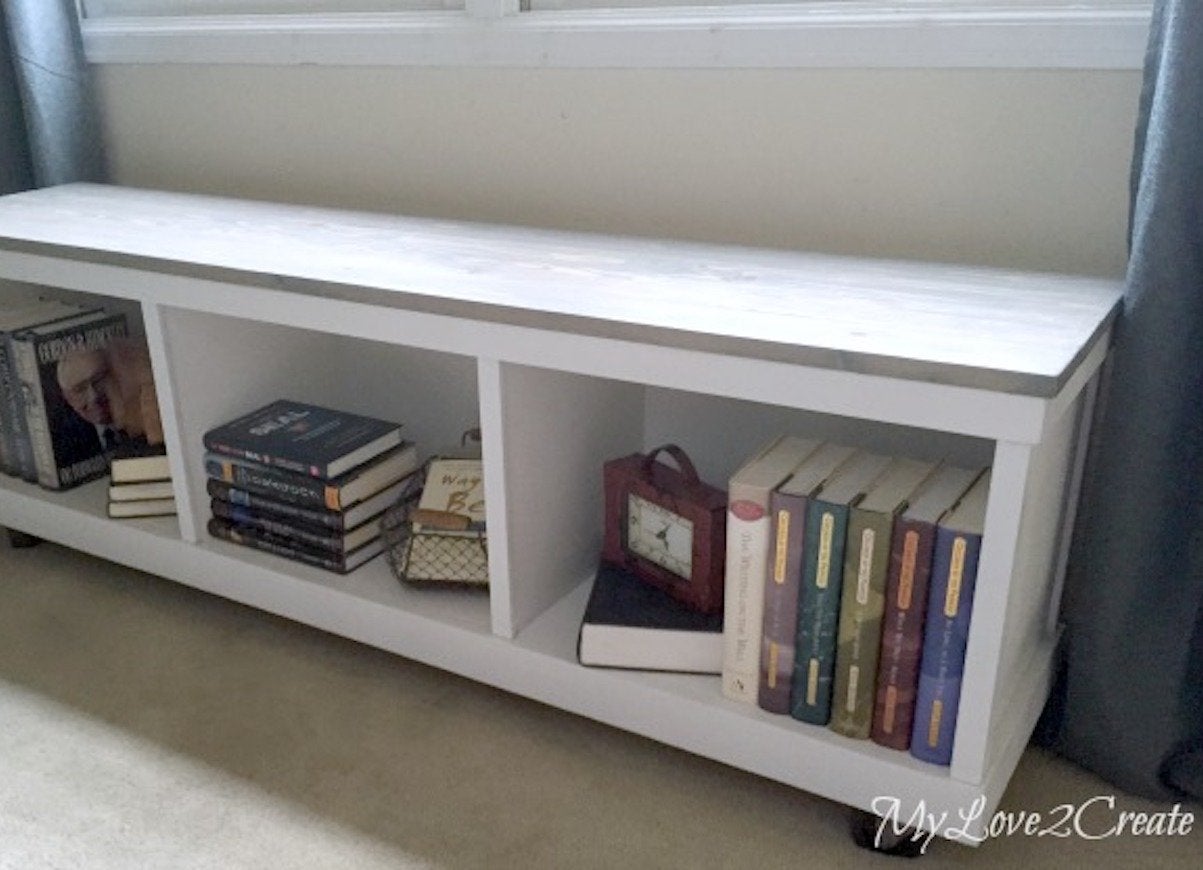 20 Incredible Ideas for a DIY Storage Bench