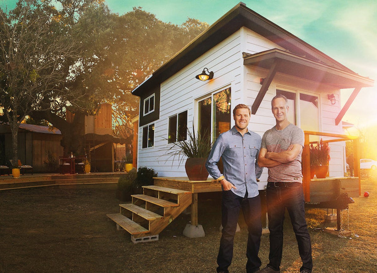 The Best Home Renovation Shows You Can Binge-Watch Right Now