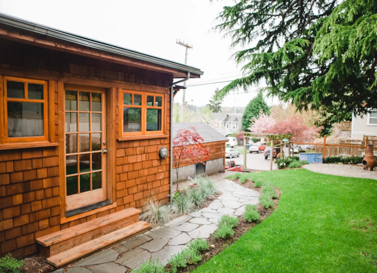 20 Tiny Backyards We Love