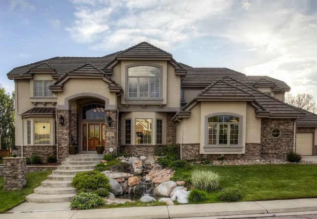 4 Reasons Homeowners Choose Tile Roofs