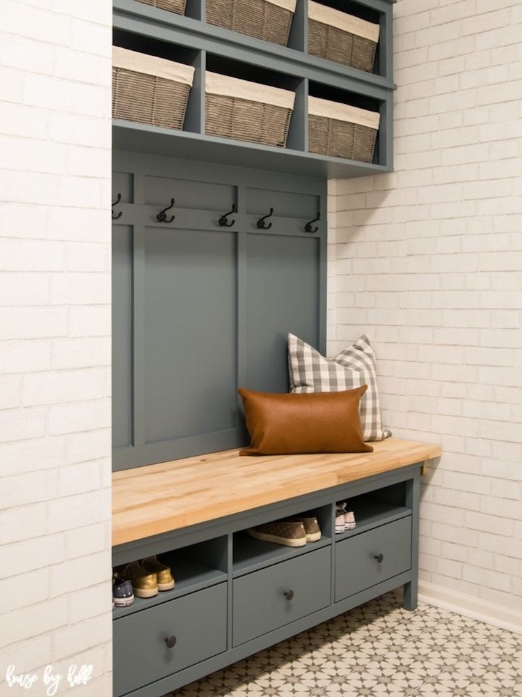 20 Incredible Ideas for a DIY Storage Bench