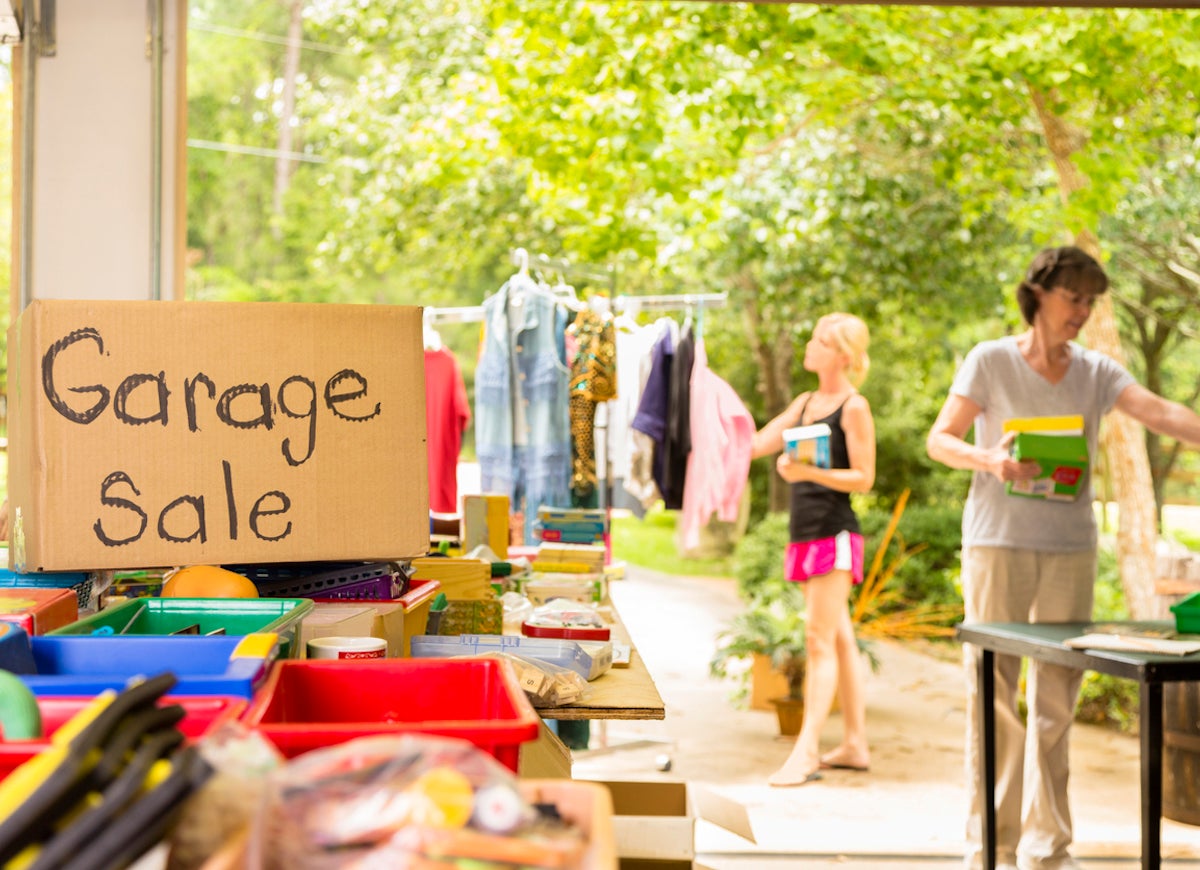 10 Tips for a Money-Making, Hassle-Free Yard Sale