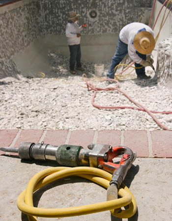 Coût des constructeurs de piscines près de chez moi